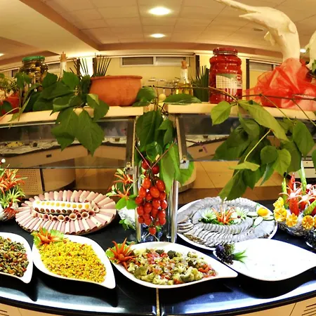 First Class Complex 5*