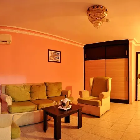 Курортний комплекс First Class 5*