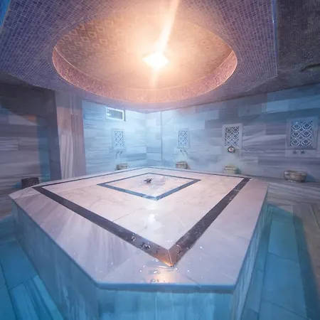 Курортний комплекс First Class