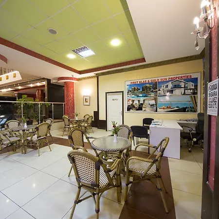 First Class Курортний комплекс 5*