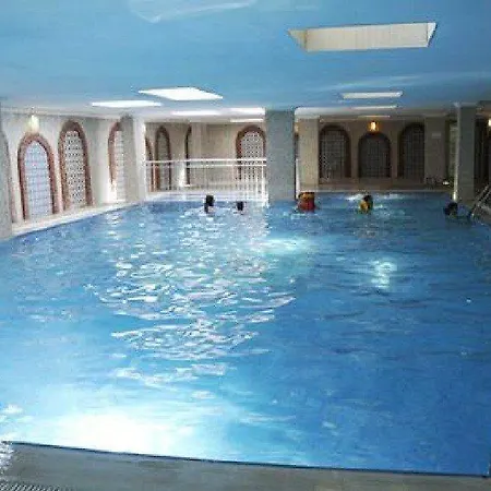 Курортний комплекс First Class 5*